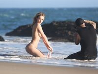 kate compton sex photo gallery