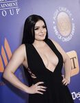 Ariel Winter Nude Picture Gallery