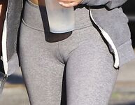 Ariel Winter Nude Picture Gallery