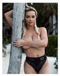 lindsey pelas leaked pics