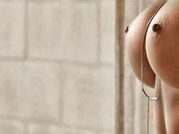 Nyvi Estephan sex images