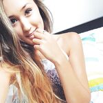 Lauren Riihimaki porn pics