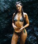 Hannah Stocking new nude photos