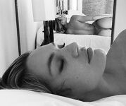 Candice Swanepoel Nude Pics