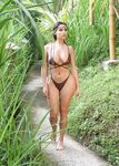 Demi Rose Full Set