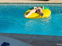 Chanel Fenn - Rylsky Art