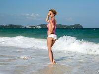 Delilah G - Stunning 18