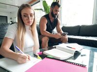 Scarlet Chase - I Know That Girl