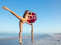 Irene Rouse - Watch 4 Beauty