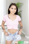Yumi Sin - Exxxtra Small