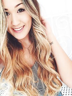 Lauren Riihimaki porn pics