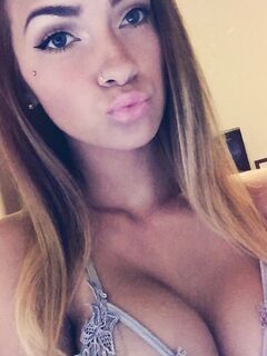 sincerelygracie nudes set