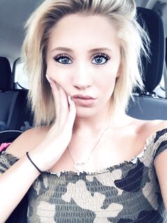 Lizzy Wurst Gallery Leak