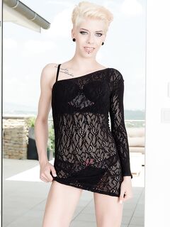 Chica la Roxxx - Bum Traffic