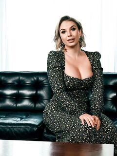 Ivy Lebelle - Digital Playground