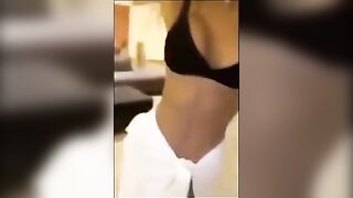 Alexis Ren Nudes Hot Leaked Porn Video