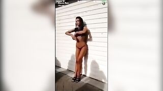 Alexis Ren Nudes Hot Leaked Porn Video