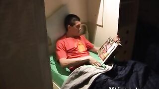 Perche' Farsi Le Seghe Se Ci Sta' La Badante