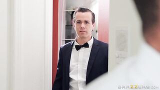 Father-in-law Analizes Bride 2 Be Before Ceremony