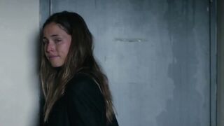 Below Her Mouth (2017) Vf