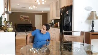 Chicks4u - Beautiful Mom Outdoor With Massage