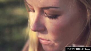 Pornfidelity Cheerleader Slut Nicole Clitman Cheers For Creampie