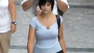 Candid - Busty Bouncing Tits