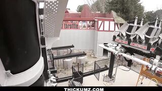 Thickumz - Cute Amateur Girl Shows Off In Public