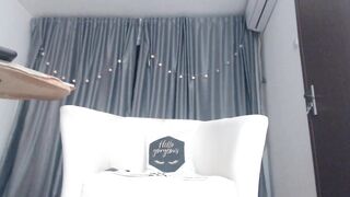 Newamore Live Webcam Show 06-10-2021