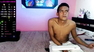 _fucking_with_smoke_ amateur cam (06-10-2021)