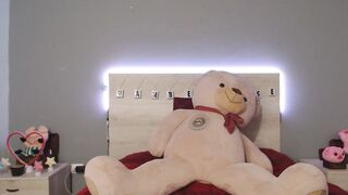 Screenshot from _amber_brown's live webcam sex show video