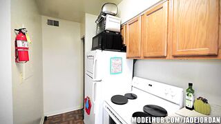 Quarantined Step-sis Fucked In Fridge (4k)