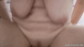 Ohne Gummi Gefickt Und In Die Fotze Gespritzt.