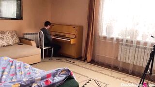 Instructor On The Piano Deep Sucking Dick Student And Fucking