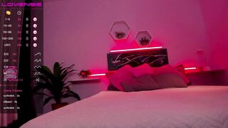 Urlittlegirl_ 14-Jun-21 sex chat