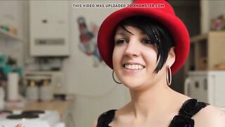 Geile Abiturientin Erzaehlt Und Hitachi-orgasmus!