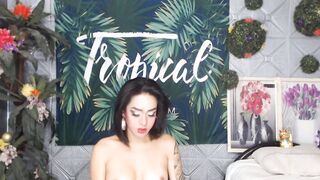 Elegant Dominant Poweful Shemale Tranny4free