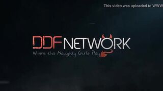 Curvy Kitchen Masturbation - Sultry Brit Sucks Massive Tits