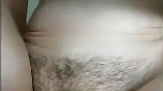 Stretched Pussy Right After Birth Exposed