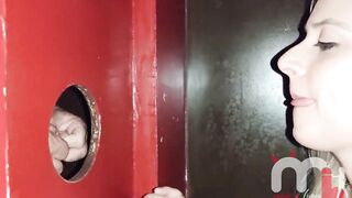 Wife Fucks Strangers At Gloryhole