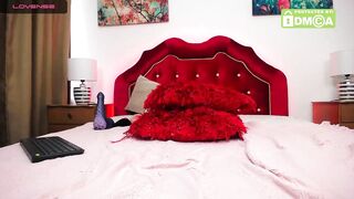 Lyaboston cam nude 08-18-2020