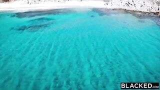 Blacked Perfect Body Beauty Fucks Her Bbc Diving Coach