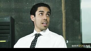 Brazzers - Busty Horny Weather Girl Eva Notty Fucks Her Boss