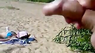 Dickflash - Ninja Cum On Sunbathing Girl