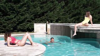 Threesome Rimming With Hot Brunette Nasty Latina Penelope Cum And Zoe Doll