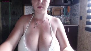 hello_x_pussy nude chat 06-28-2021