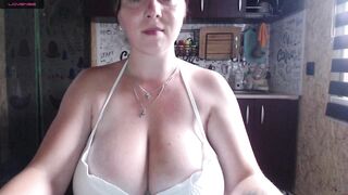 hello_x_pussy nude chat 06-28-2021