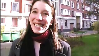 Femme Chic Se Fait Baiser Par Un Ouvrier !