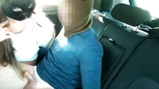 Il Pompino: Studentessa Universitaria Offre Ricompensa Per L'esame Superato