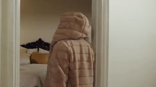 I'm Cold - Aj Applegate, Damon Dice - Bellesa